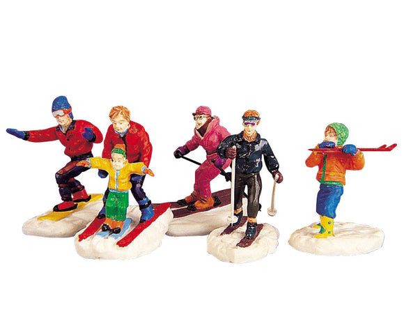 LEMAX VILLAGE COLLECTION WINTER FUN FIGURINES, SET OF 5 #92357
